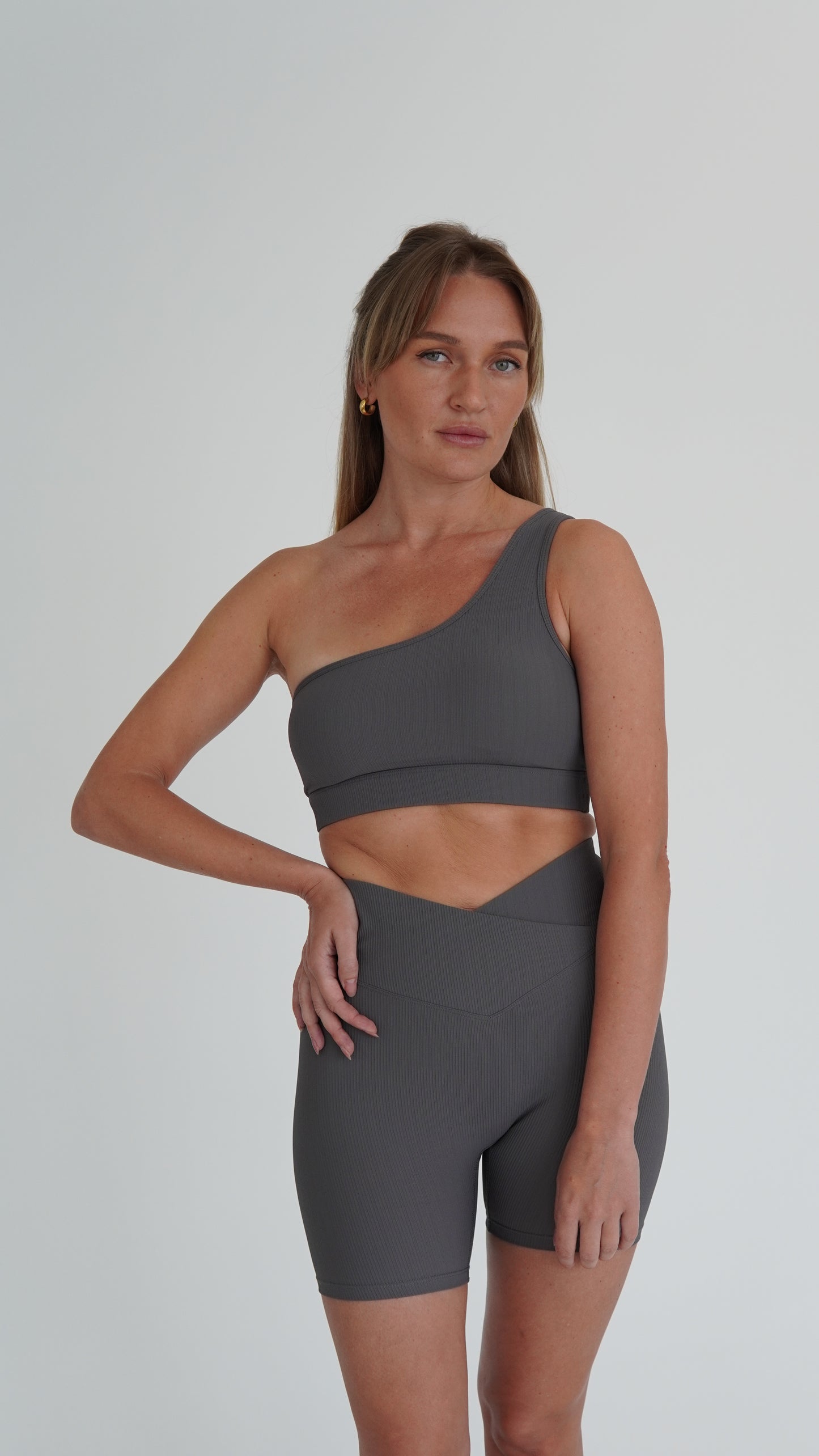 SCULPT V-WAIST BIKE SHORTS - SLATE